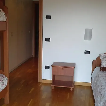 Agroturismo Agriturismo Roncadizza Lumaghera *
